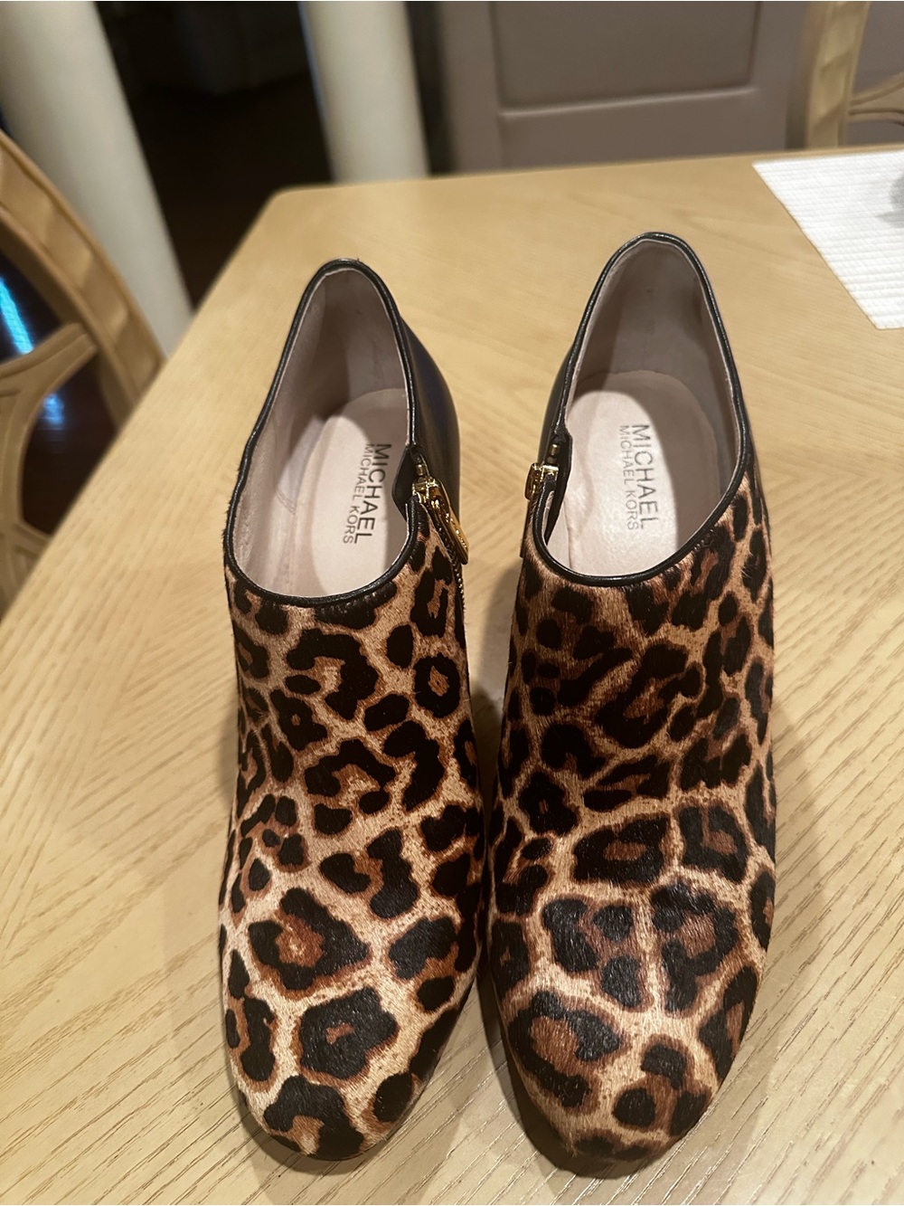 MICHAEL Michael Kors Leopard Print Calf Hair Stiletto Booties Size 10M